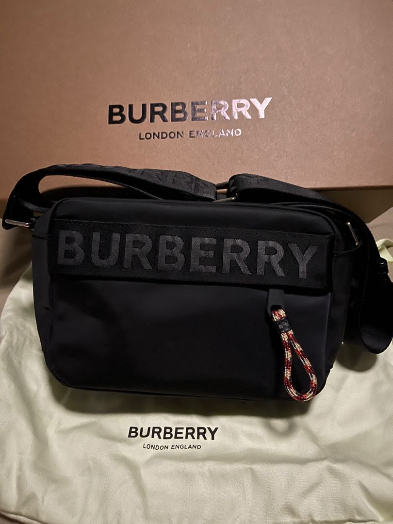 Burberry Men's Shoulder Bag, Men's Fashion, Bags, Sling Bags on Carousell