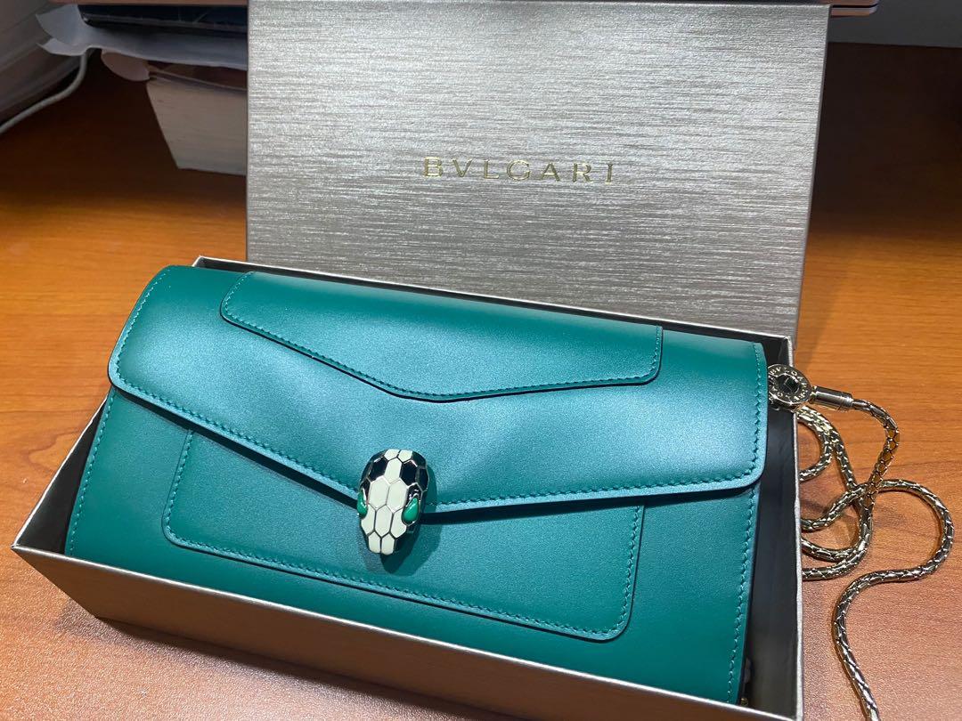 Bvlgari Serpenti Forever Wallet in Emerald Green with chain