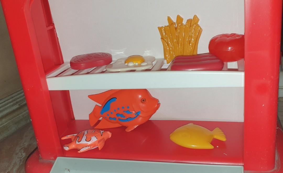 Chicco Star Play Kitchen (Category: Infant Playtime) located in Manila. Submitted by tiffonlineshop09 (Listing ID 1084343699, Image 3). Description: Want your kids to be productive while at home? Why not let them be a "chef" for once. With my pre-loved Chicco Star Play Kitchen, your child can learn how to "cook" dishes.😋 Comes with its own pans, bowls, plates, utensils, cups. And also has fake food with it too, like hotdogs, steak, fish, egg, an