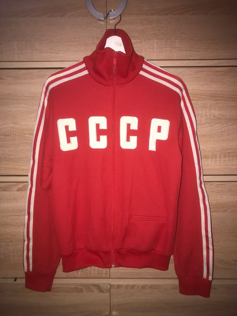 CL1056 Sweater Adidas Soviet Union Football, Men's Fashion, Coats, Jackets and Outerwear on Carousell