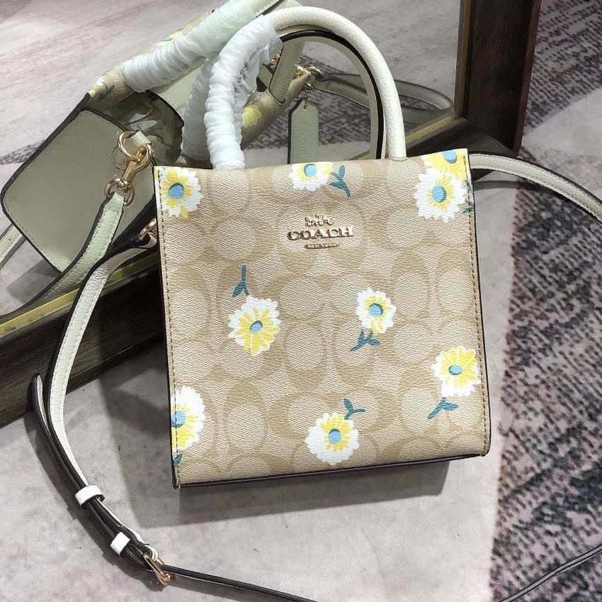 Daisy print on sale bag