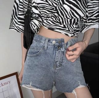 (Category: ) located in . Submitted by deedardee (Listing ID 1084441173, Image 1). Description: .