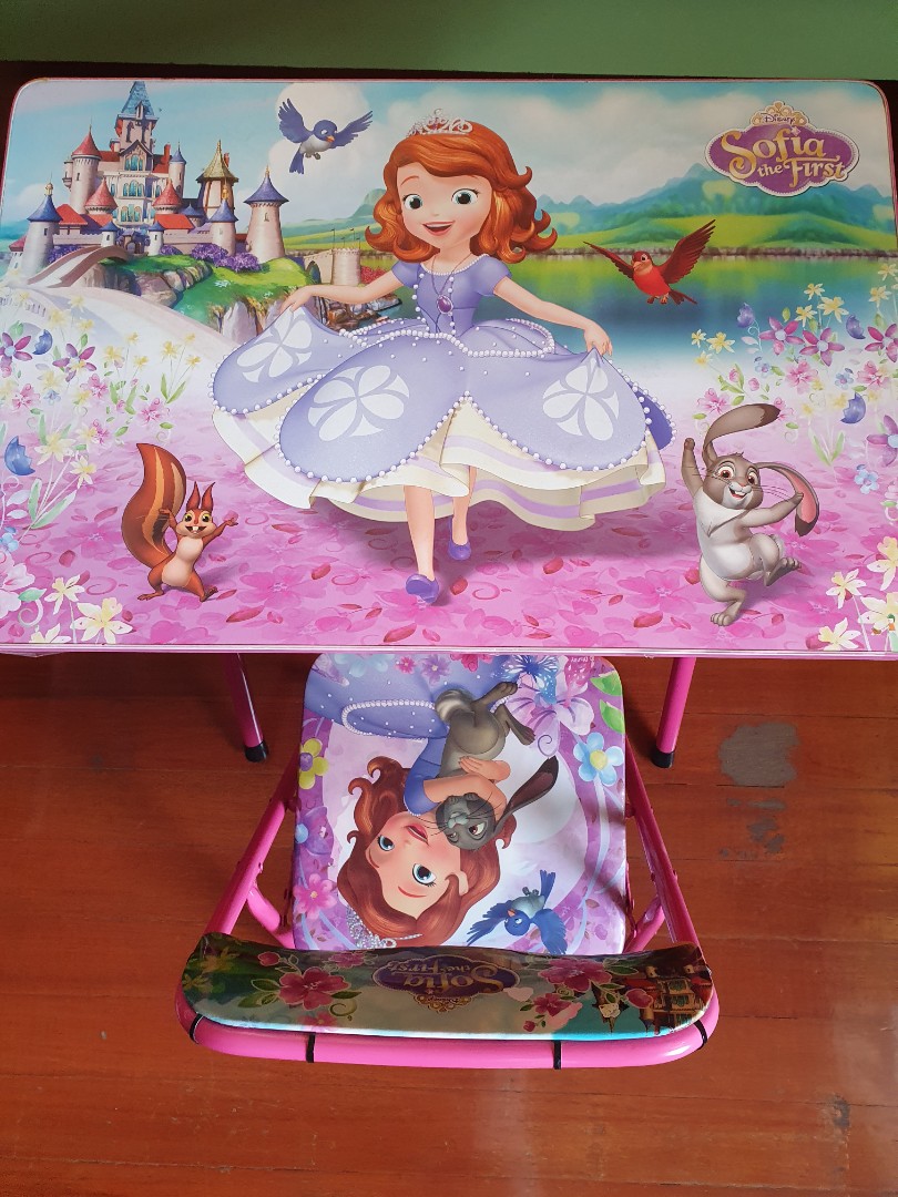 princess sofia table and chairs