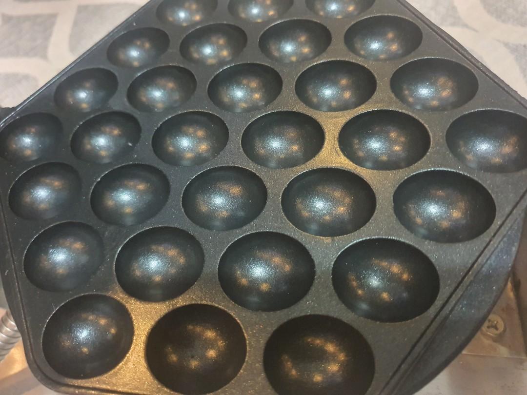 Egglet Maker (Category: Coffee Machines & Makers) located in Singapore. Submitted by fad_dady (Listing ID 1084459536, Image 3). Description: Egglet maker...in good condition...9/10...change of biz concept.