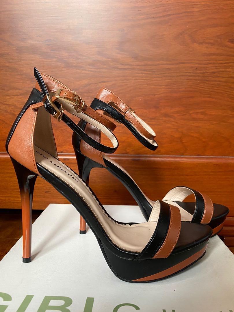 Two on sale color heels