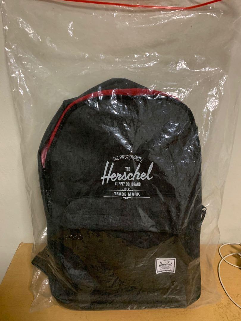 Herschel classic black crosshatch hotsell