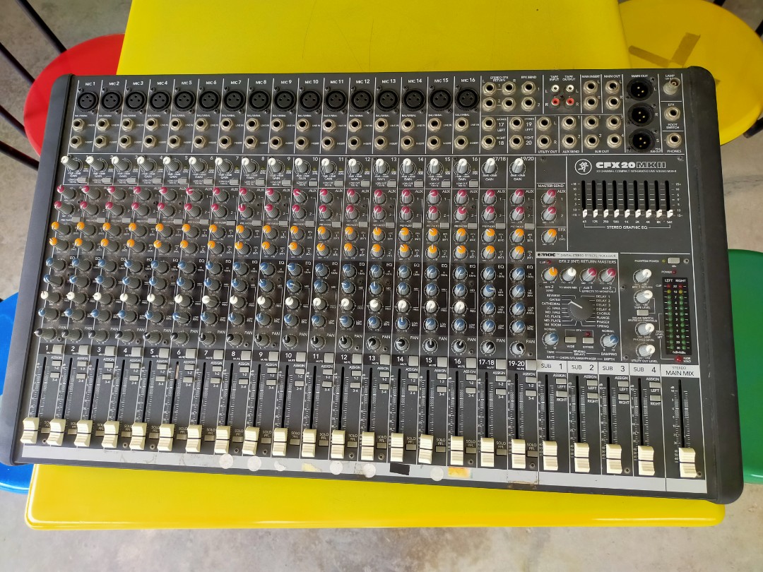 Mackie mixer cfx20, Audio, Other Audio Equipment on Carousell