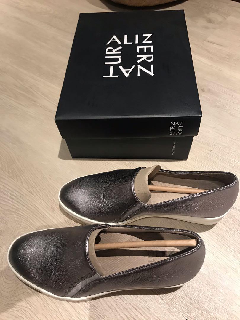 Naturalizer Shoes Women s Fashion Footwear Sandals on Carousell