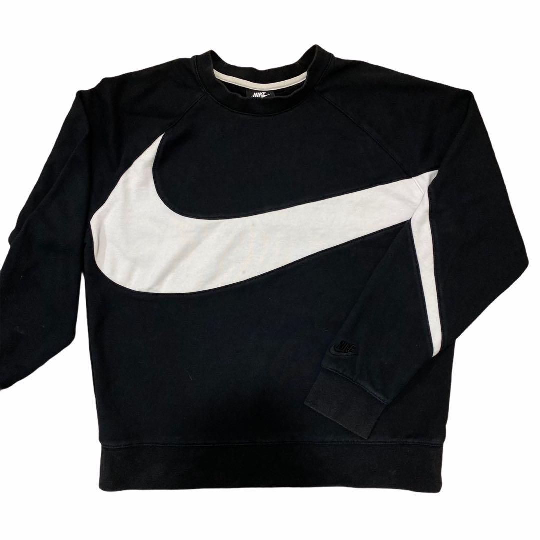Nike big best sale tick sweatshirt