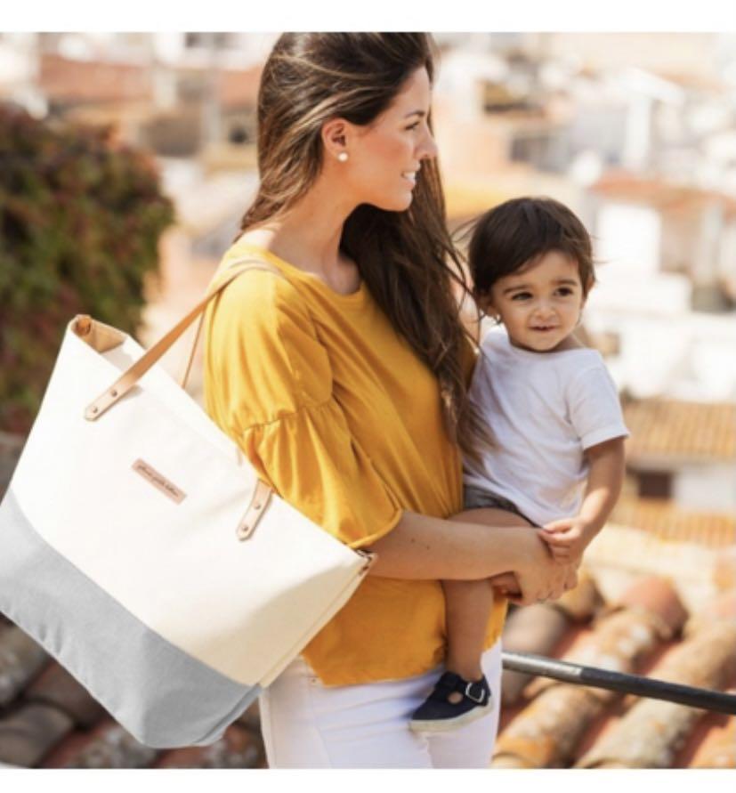 Petunia pickle best sale bottom downtown tote
