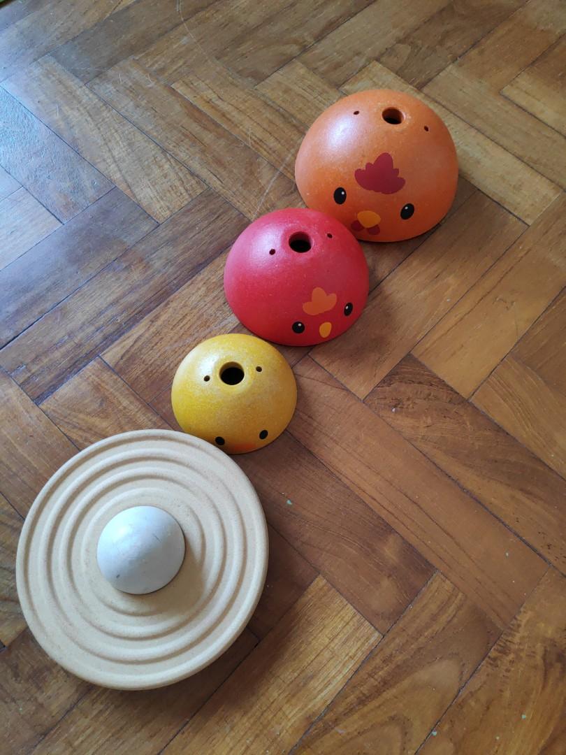 Plan toys best sale nesting chicken