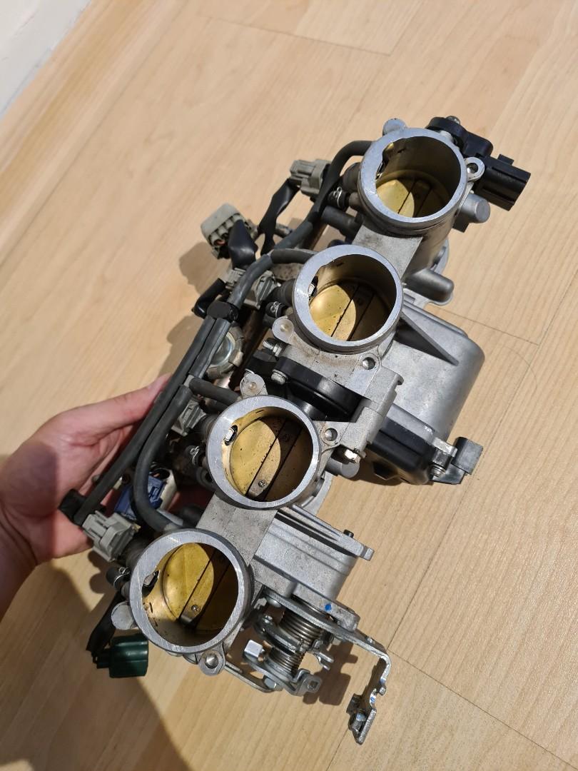 Yamaha r1 sales throttle body