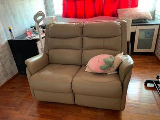 (Category: ) located in . Submitted by differentbutsame (Listing ID 1084387556, Image 1). Description: .