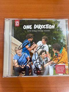 ULTRA RARE Signed OT5 One Direction Live While We’re Young CD