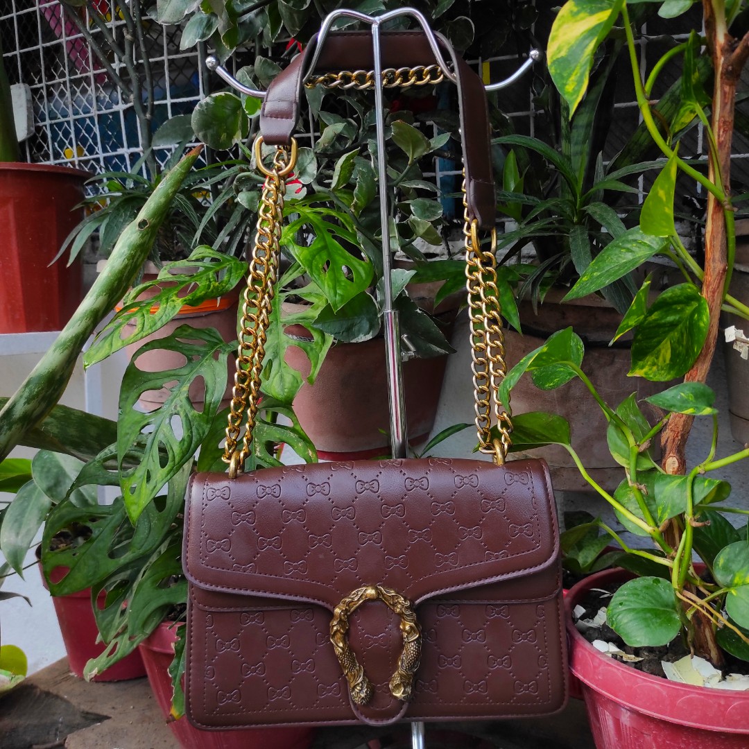 Vintage Brown Chain Sling Bag, Women's Fashion, Bags & Wallets