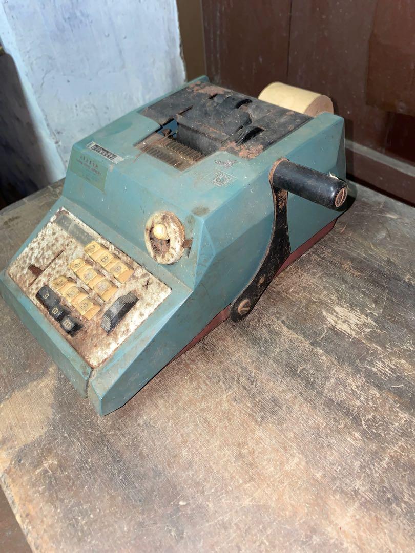 Olivetti cash register store