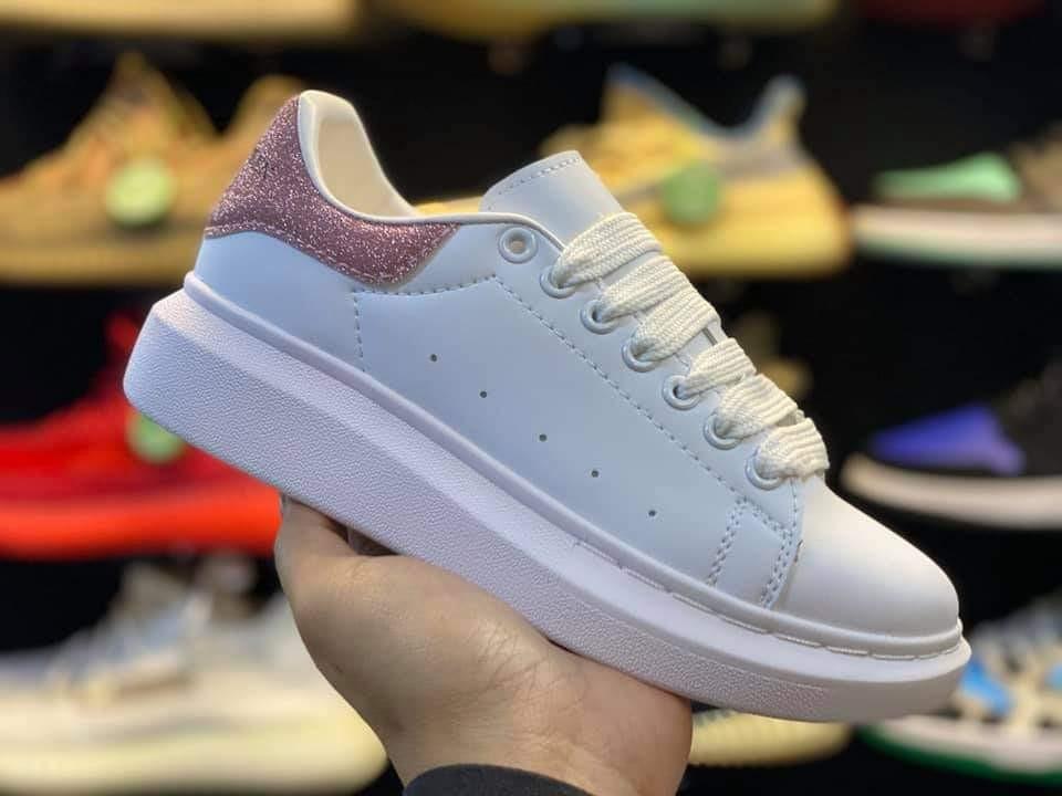 Queen chaussure 2025