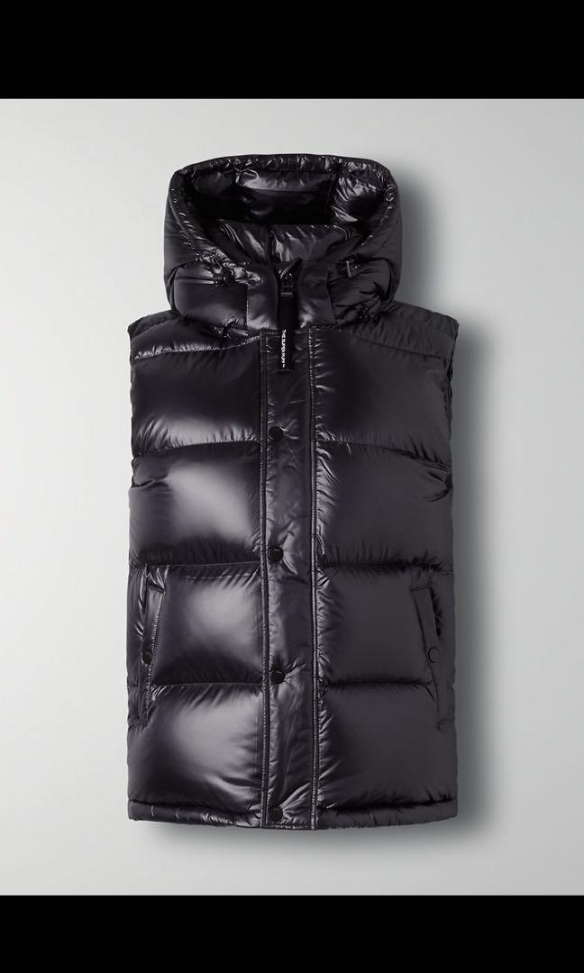 Tna super 2024 puff vest