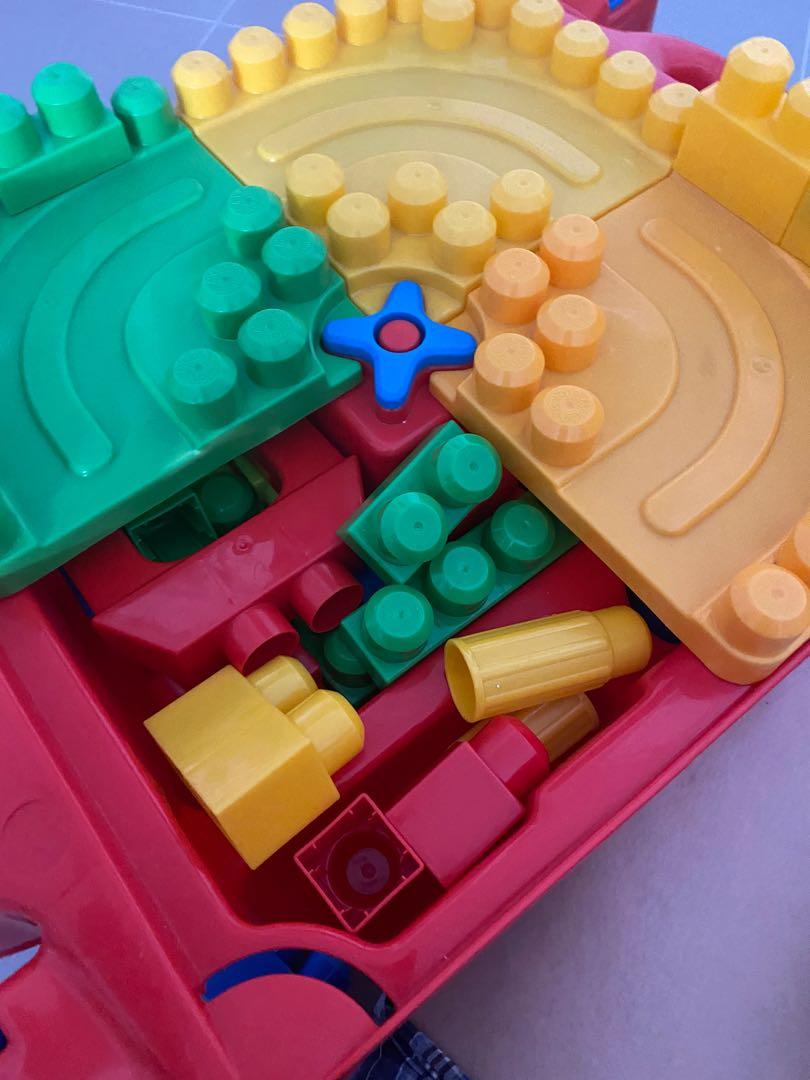 Building Blocks Table, Hobbies & Toys, Toys & Games on Carousell