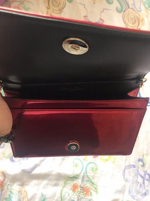 Dior Diorama Wallet (Category: Luxury Bags & Wallets) located in Pasig City. Submitted by paldo1767 (Listing ID 1084644334, Image 1). Description: Bought brand new for 98,000 php Pristine condition. Diorama Wallet on Chain clutch in red-tone metallic calfskin with Micro-cannage motif.