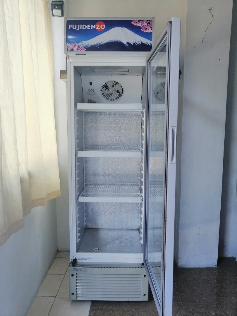Fujidenzo 14 cu outlet ft upright freezer