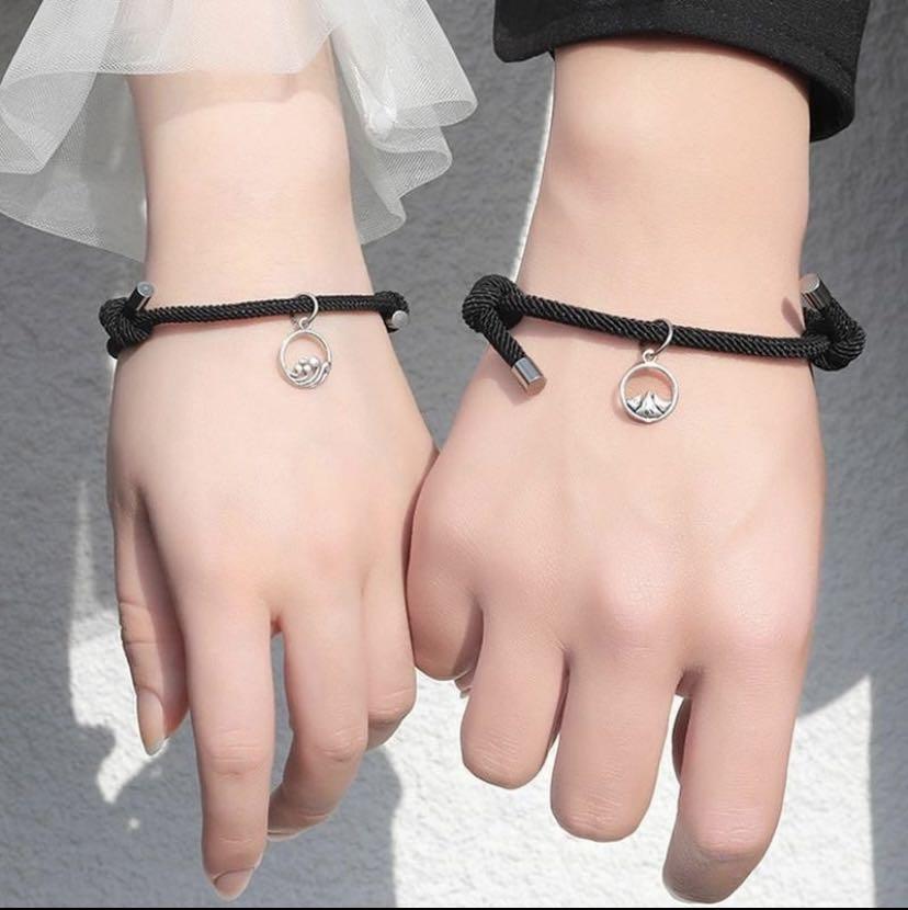 Instock CHEAPEST magnetic couple Friendship bracelets tik tok EXO