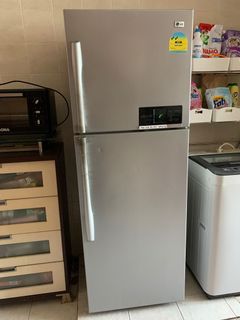 (Category: ) located in . Submitted by differentbutsame (Listing ID 1084643031, Image 1). Description: .