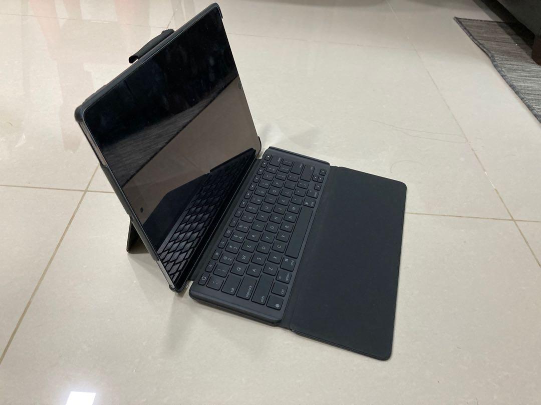 Logitech Slim Combo Keyboard Case for iPad Pro 12.9”2nd Gen (2017