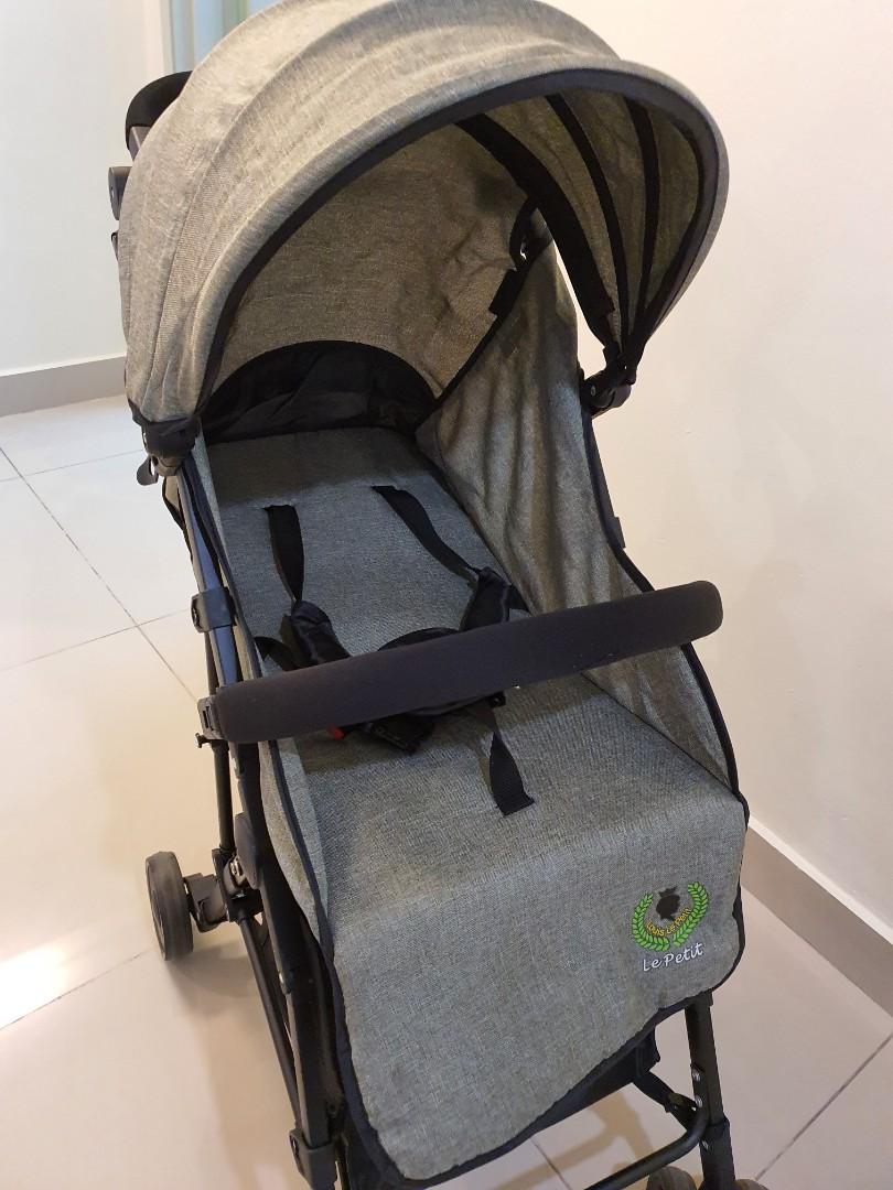 Louis Le Petit Lightweight Stroller Compact One Hand Fold Baby