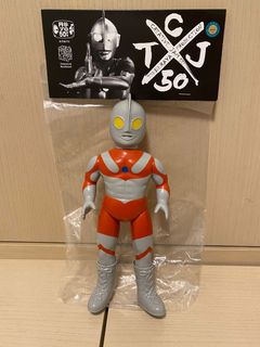 （分類：）位於 。 由 brucelee1127888 提交（商品編號 1084660031，圖片 1）。簡介： 。