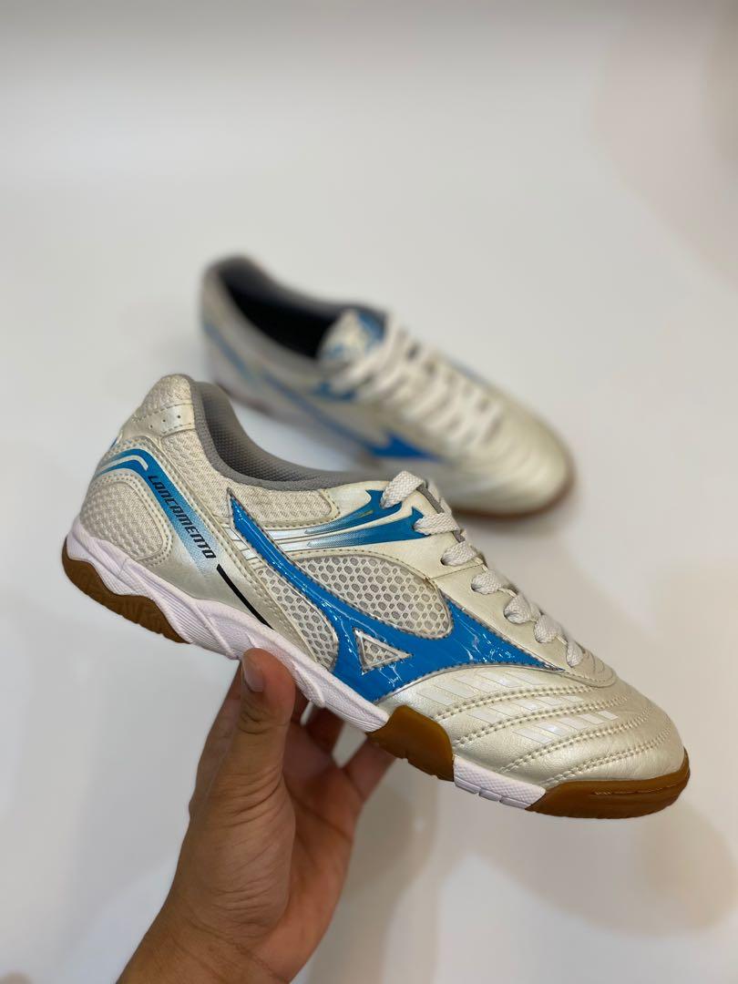 Mizuno futsal shop shoes price