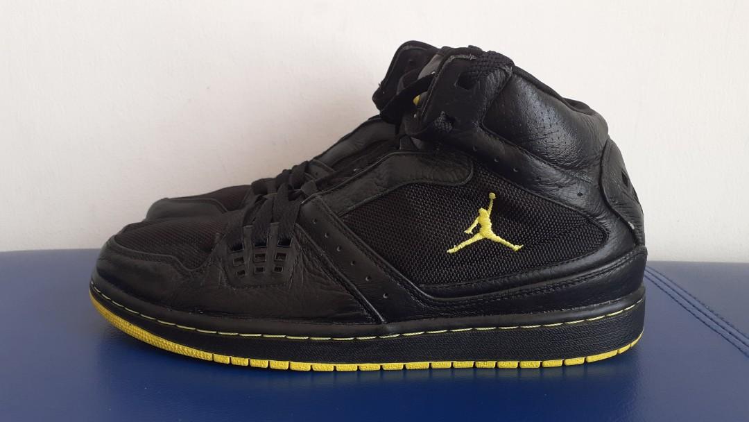 Nike Air Jordan Full Black Size 44, Fesyen Pria, Sepatu , Sneakers di  Carousell