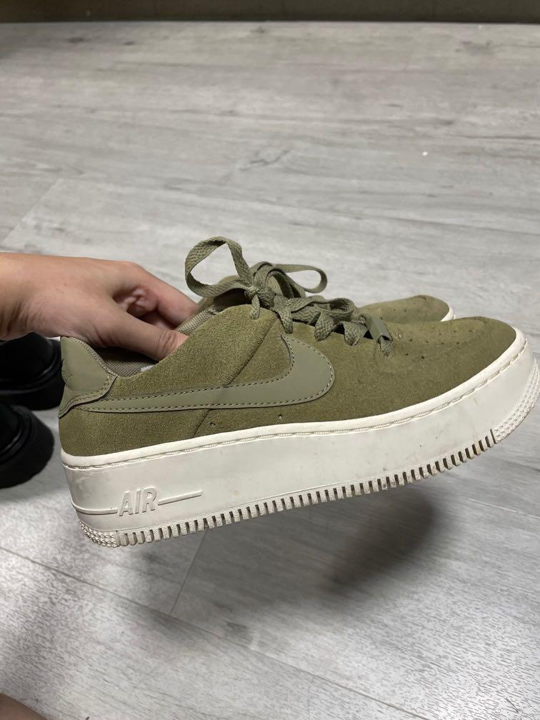 NIKE AIRFORCE SAGE LOW GREEN