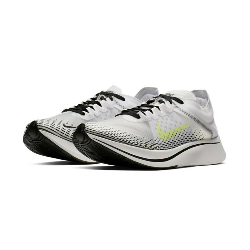 Nike Zoom Fly Sp Fast, Men's Fashion, Footwear, Sneakers on Carousell