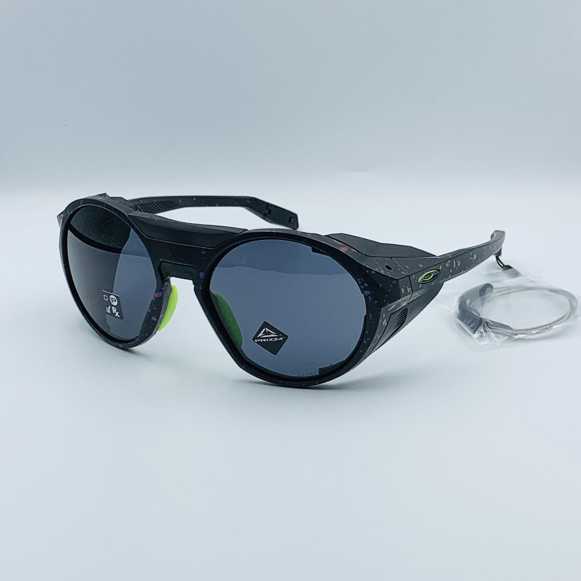 Limited Edition Oakley Clifden Black Green Splatter Prizm Grey, Men's  Fashion, Watches & Accessories, Sunglasses & Eyewear on Carousell