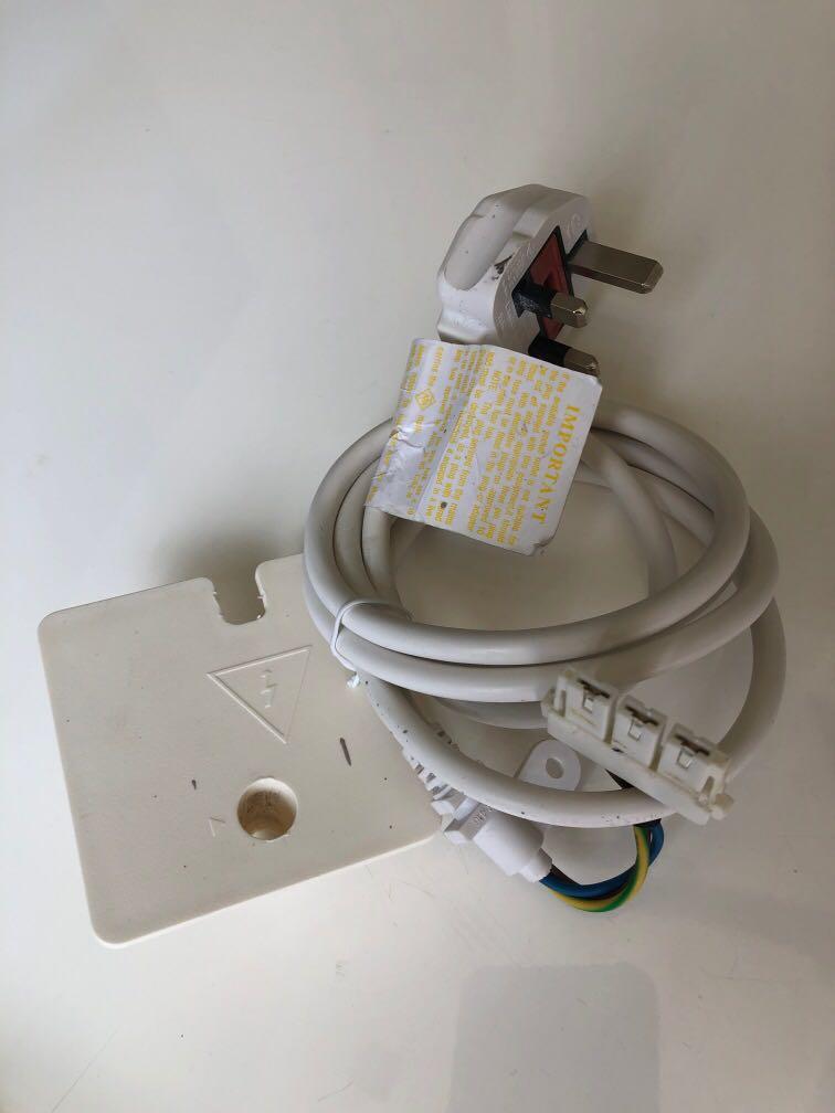 LG” OLED Curved TV original power cable., TV & Home Appliances, TV & Entertainment, TV Parts