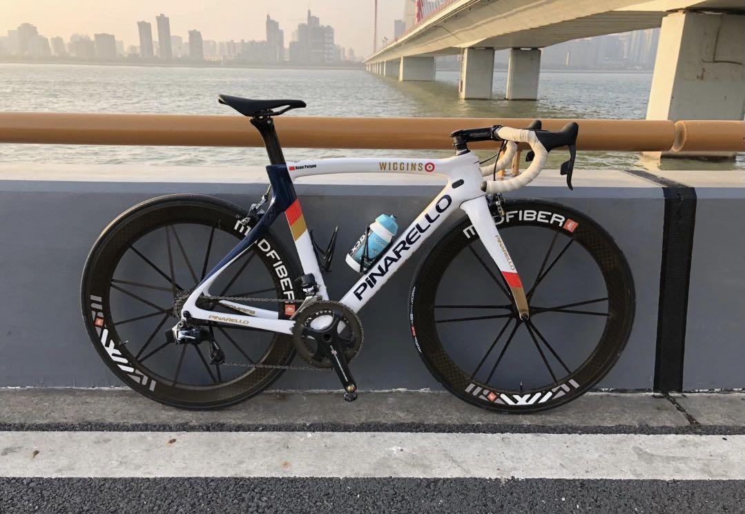 pinarello dogma f8 wiggins edition