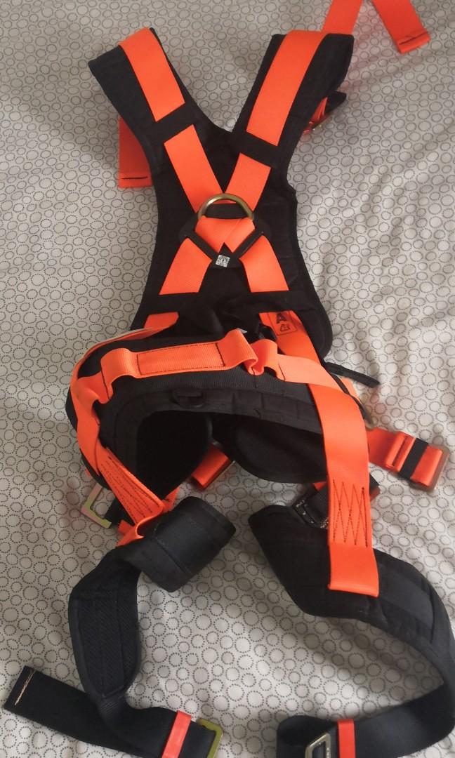 Proguard Telecom Full Body Harness S718 Everything Else Others On Carousell
