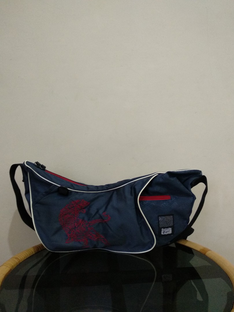 onitsuka tiger sling bag