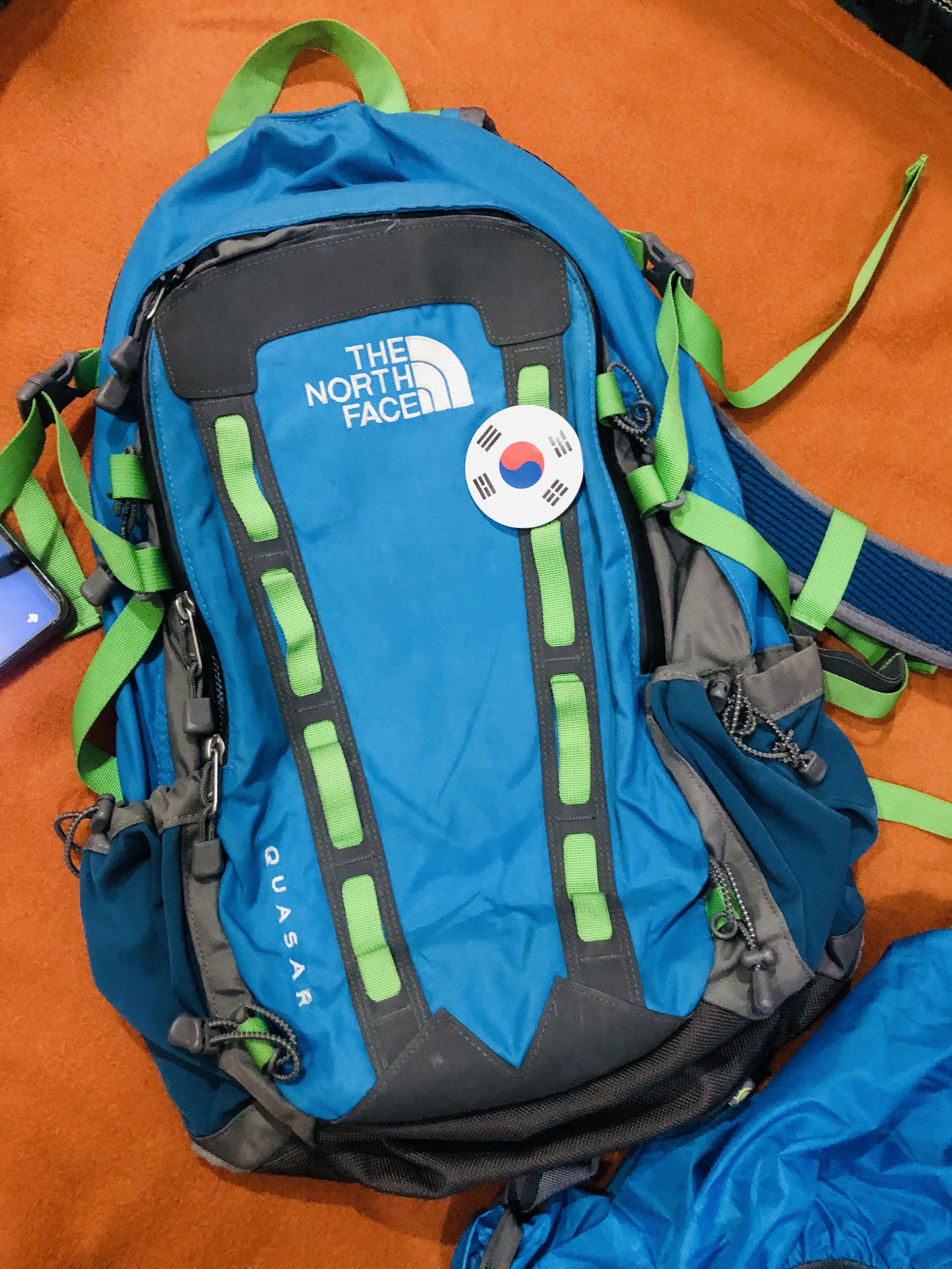 Original The North Face Hiking bagpack, Men's Fashion, Bags, Backpacks