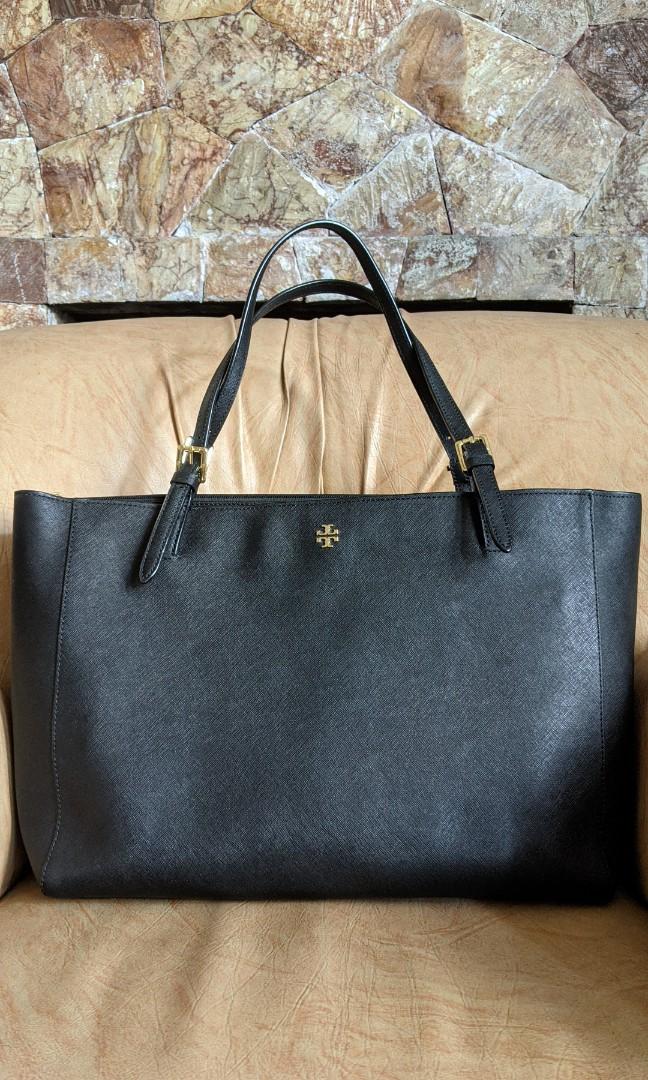 Tory Burch York Buckle Tote, Women's Fashion, Bags & Wallets, Tote Bags on  Carousell