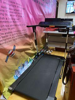 trax ultra slim runner