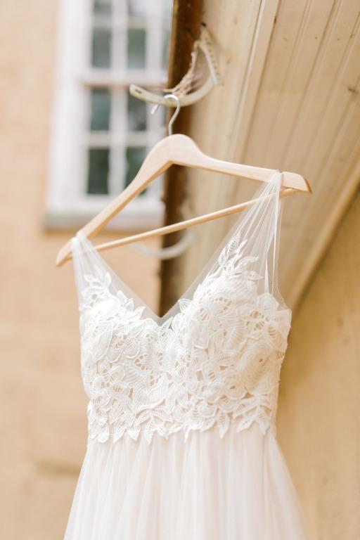 Willowby by watters heritage gown deals