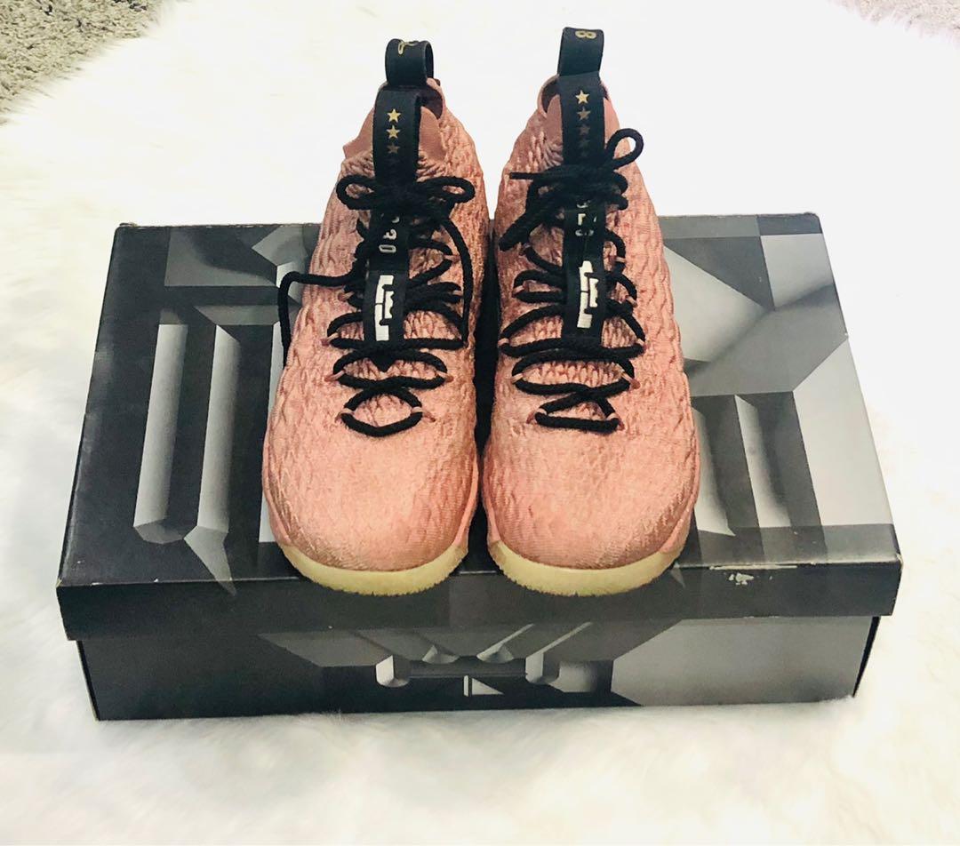 Lebron xv best sale rose