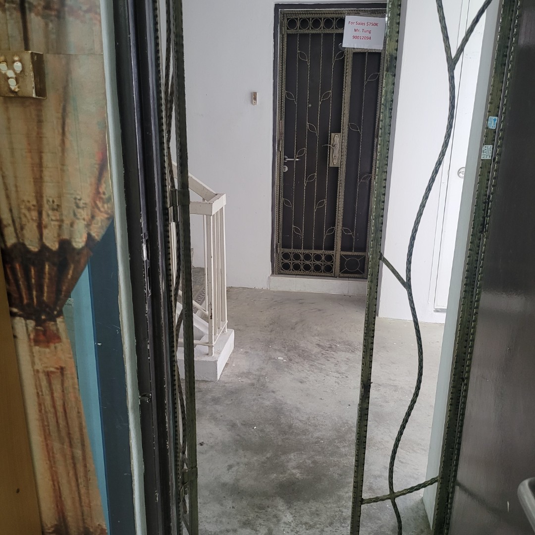 (Category: ) located in . Submitted by darda24 (Listing ID 1079213404, Image 1). Description: .