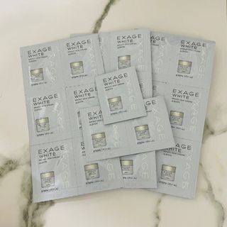 （分類：）位於 。 由 cosmetic_sample 提交（商品編號 1079315215，圖片 1）。簡介： 。