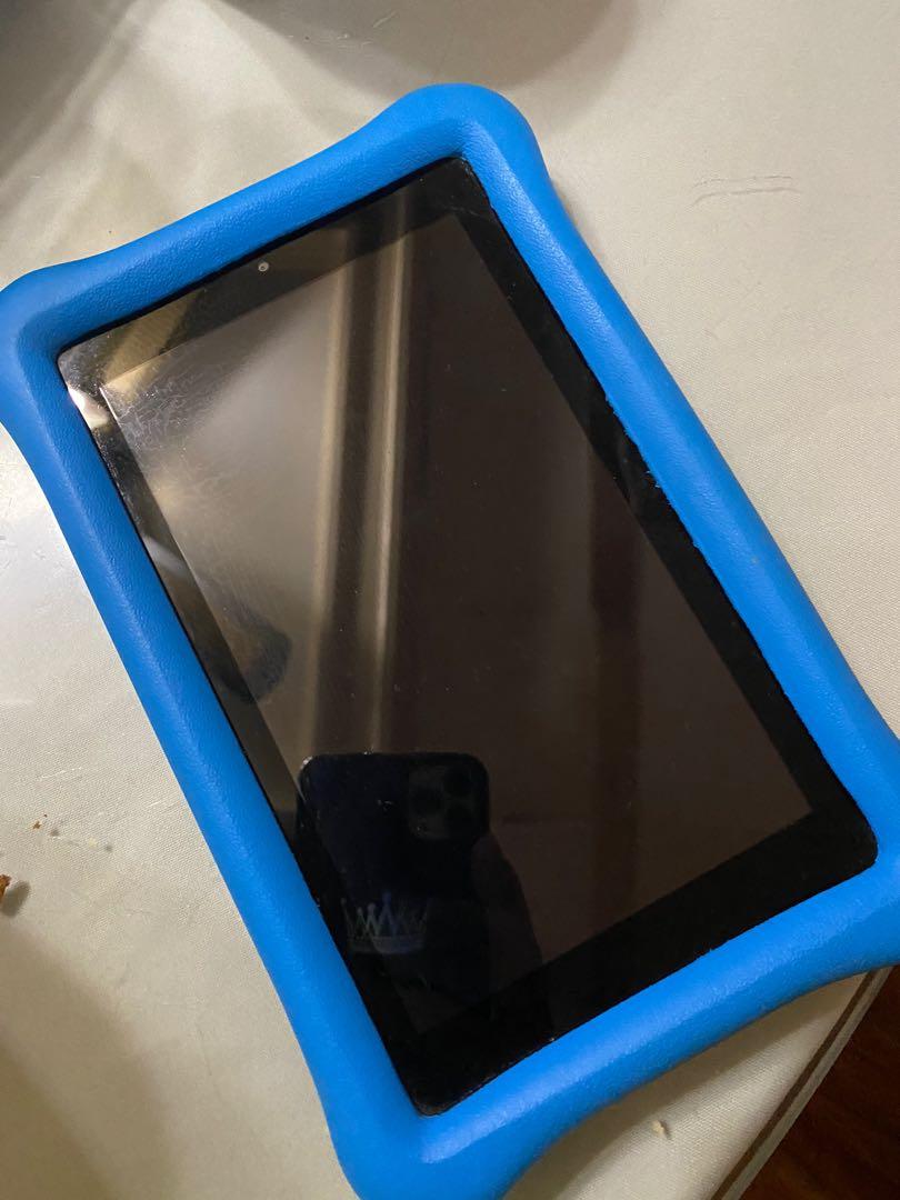 Amazon Fire 7 Tablet w/ Kid Proof Case (Category: Laptops & Notebooks) located in Las Pinas. Submitted by cheapsomething (Listing ID 1079158817, Image 1). Description: - Kids Edition - 7 inches - 16 gb -Color: Blue -No box na RFS: Not in use na.