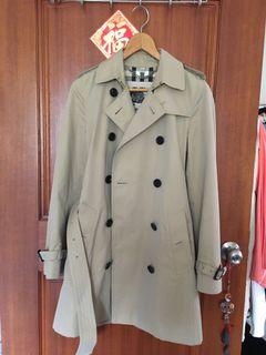 絕版珍品。burberry kensington 肯辛頓 風衣 中長版 UK6 金蜜色（卡其色)