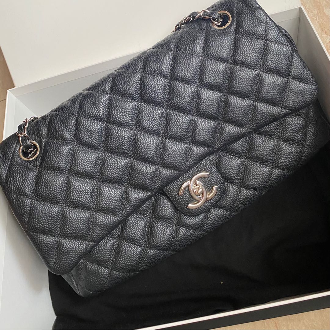 Chanel easy flap in caviar jumbo size, Luxury, Bags & Wallets on Carousell