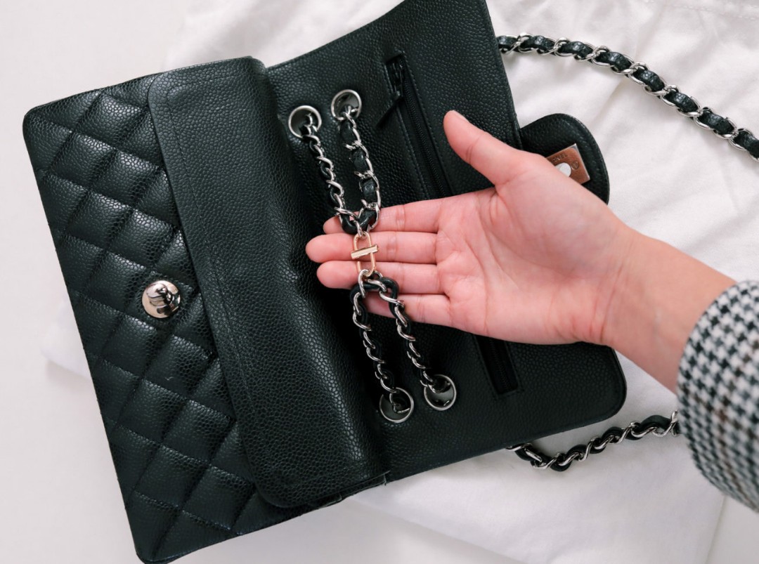 Handbag Hacks: How to Shorten A Bag Strap *Tips and Tricks for Both Chain  and Leather Straps* 